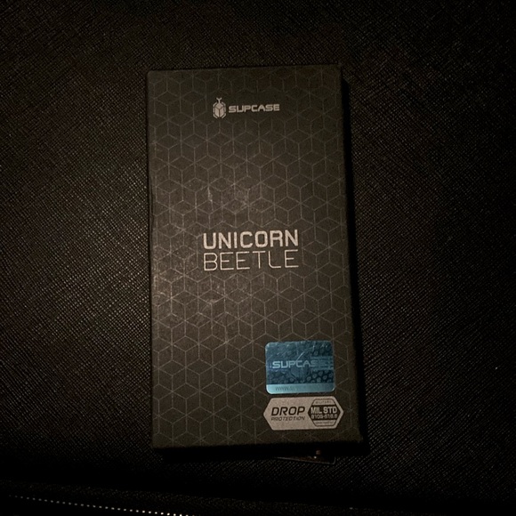 Unicorn Beetle Supcase for IPhone SE 2020 5.4 Exo - Picture 1 of 4